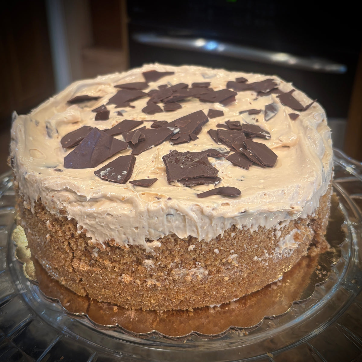 Cappuccino Chocolate Chunk Cheesecake  (8 inch)